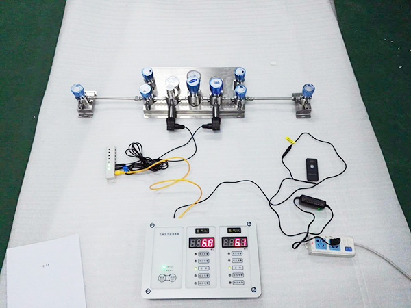 医用气体数显压力报警箱1