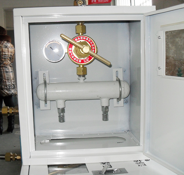二氧化碳工位接头箱